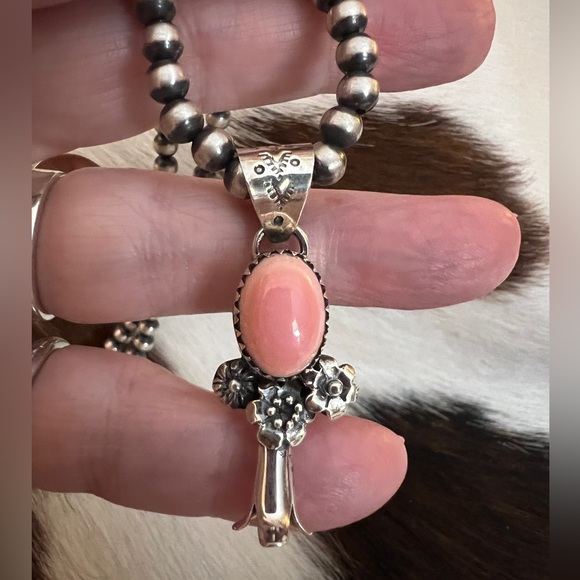 Navajo Jewelry - ❤️ Queen Pink Conch Navajo Style 925 Squash Blossom Pendant 1.71”L - 8mm Bail